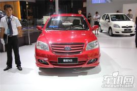 力帆汽车-力帆320