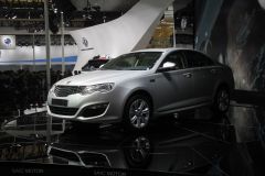 上海汽车-荣威550