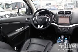 道奇-酷威-2.4L 两驱尊尚版