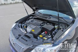 迈腾/凯美瑞细节对比