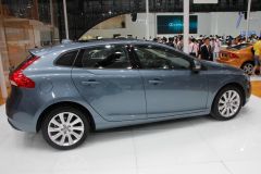 沃尔沃-沃尔沃V40