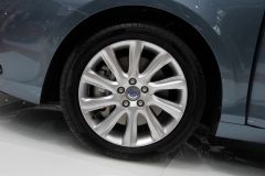 沃尔沃-沃尔沃V40