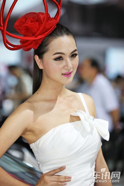 东风雪铁龙2号车模