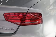 奥迪-奥迪A8L 混动版