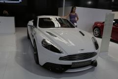 阿斯顿·马丁-Vanquish