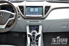 东风裕隆-纳智捷 5 Sedan-1.8T 自动旗舰型