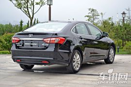 东风裕隆-纳智捷 5 Sedan-1.8T 自动旗舰型