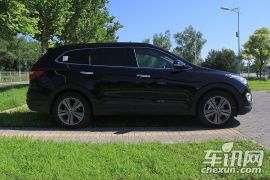 现代-格锐-3.0L 7座豪华型