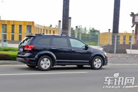 测试菲亚特菲跃2.4豪华版 亚平宁居家硬汉