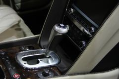 宾利-宾利FLYING SPUR