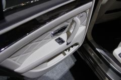 宾利-宾利FLYING SPUR