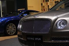 宾利-宾利FLYING SPUR