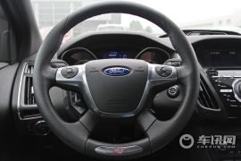 福特-Focus ST(进口)-2.0T ST 标准版
