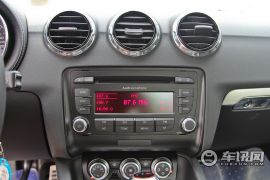 奥迪-2013款奥迪TTS双门Coupe 2.0TFSI S tronic quattro