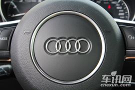 奥迪-2013款奥迪TTS双门Coupe 2.0TFSI S tronic quattro
