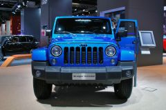 Jeep-牧马人极地版