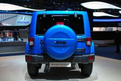 Jeep-牧马人极地版