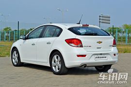 通用雪佛兰-科鲁兹-掀背 1.6T 自动旗舰型