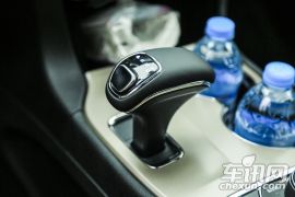 Jeep-大切诺基-3.6L 豪华导航版