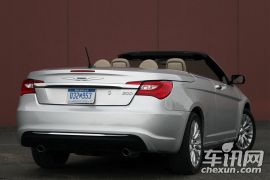 克莱斯勒-克莱斯勒200C