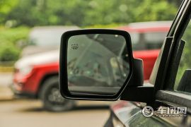 Jeep-自由客-2.4L 运动版