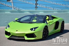 兰博基尼-Aventador-LP 700-4 Roadster