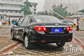 通用雪佛兰-景程-1.8 SX豪华版 MT