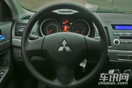 东南汽车-三菱翼神-时尚版 1.8L 手动舒适型