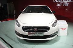 广汽菲亚特-菲翔周年纪念版