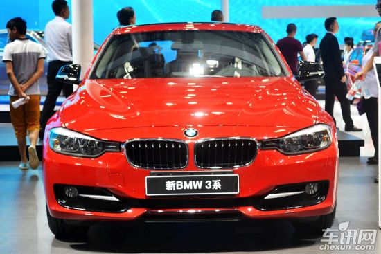 BMW 3系2015超悦版超值贷购季火热开启    