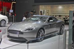 阿斯顿·马丁-阿斯顿马丁 DB9