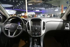 江铃汽车-新驭胜S350