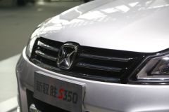 江铃汽车-新驭胜S350