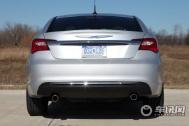 克莱斯勒-克莱斯勒200