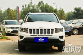 Jeep-指南者-2.0L 两驱豪华版