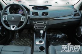 雷诺-风朗-2.0L 舒适版