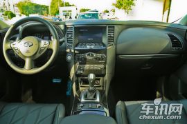 英菲尼迪-英菲尼迪QX70-5.0L 巅峰版