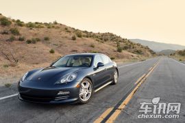 保时捷-Panamera  4s