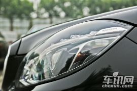 北京奔驰-奔驰E级-E260L 豪华型