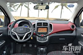 长安汽车-奔奔1.4MT  天窗版