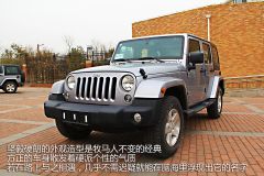 又见越野硬汉 实拍牧马人3.0L撒哈拉四门版