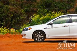 东南汽车-V5菱致