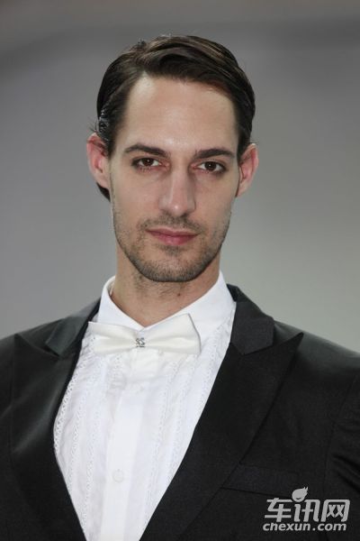 双龙汽车4号车模