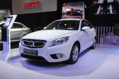 北京汽车-绅宝D50