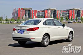 北京汽车-绅宝D50-1.5L CVT豪华版