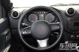 北京汽车-北京40-2.4L 手动穿越版