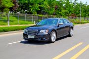 克莱斯勒-克莱斯勒300C（进口）-3.0L 卓越版