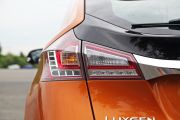 东风裕隆-优6 SUV-2.0T 旗舰型