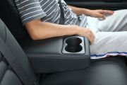 东风裕隆-优6 SUV-2.0T 旗舰型