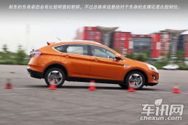 运动与舒适兼顾 车讯网试驾纳智捷优6 SUV